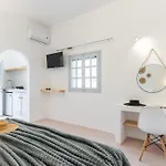 Naxos Beachwalk Lägenhet *