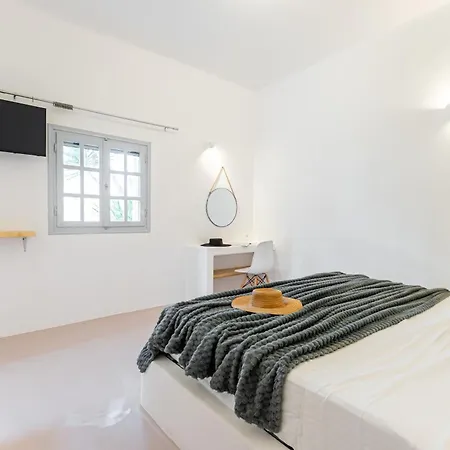 Naxos Beachwalk * Naxos City